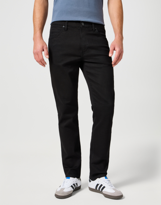Wrangler Blugi Negri LARSTON Slim Tapered Barbati [1]