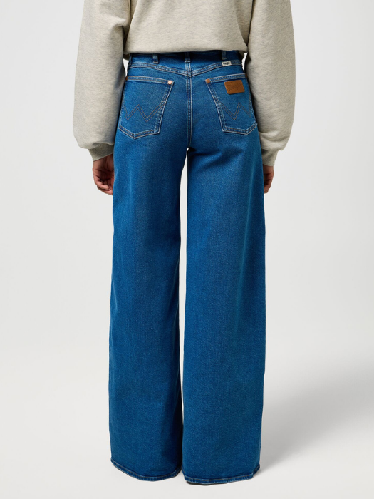 Wrangler Женские Джинсы Синие CANYON Loose [3]