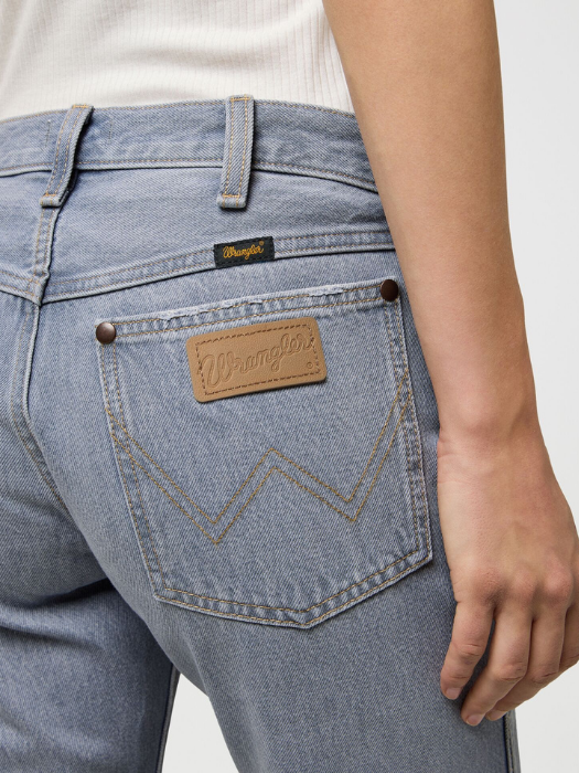 Wrangler Женские Джинсы Светло-Серые LOW RISE COWBOY JEAN Straight [5]