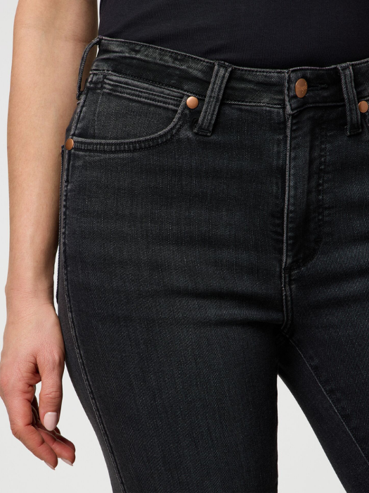Wrangler Blugi Gri Inchis MONTANA Flare Femei [4]