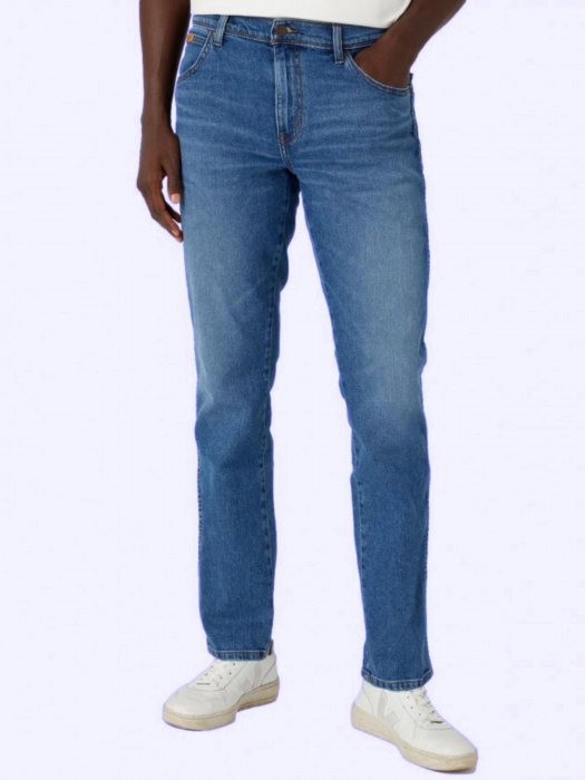 Wrangler Blugi Slim Negri Barbati [2]