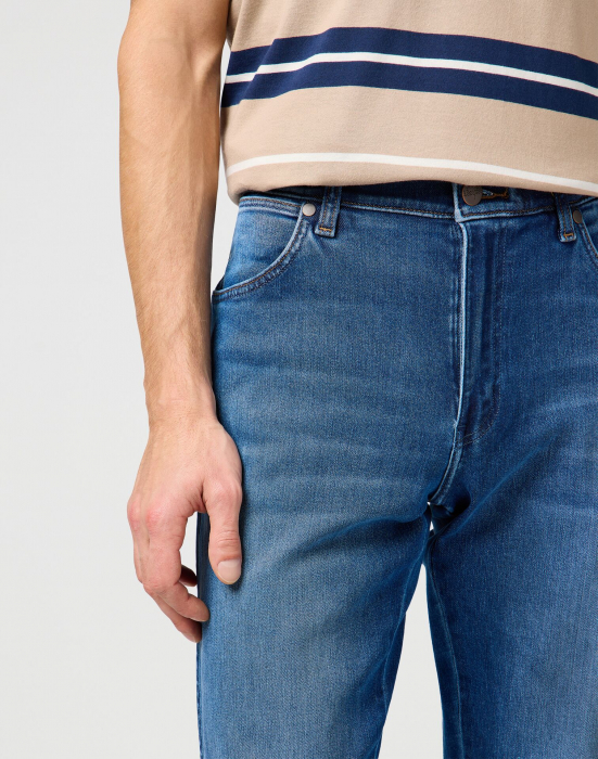 Wrangler Blugi Albastri RIVER Tapered Barbati [3]