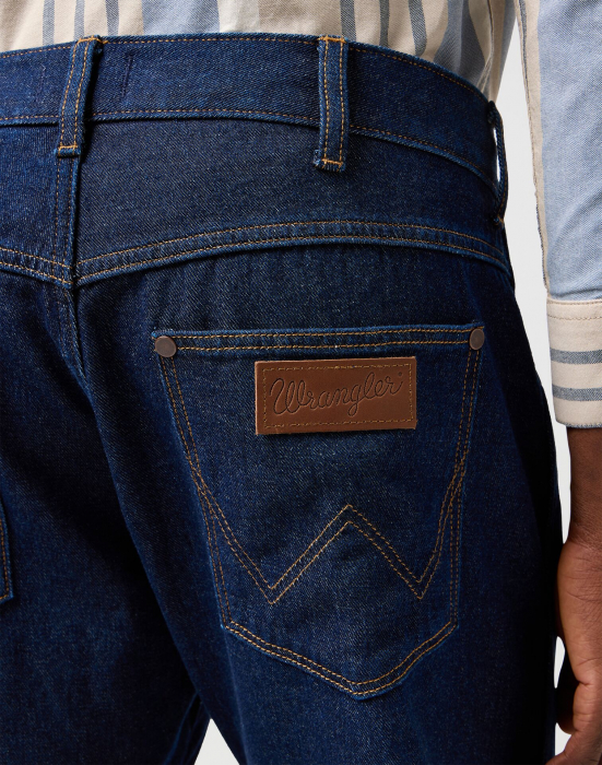 Wrangler Blugi Relaxed Straight Rinsed Night Barbati [4]
