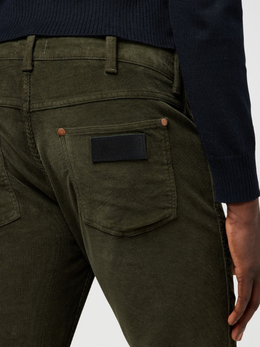 Wrangler Pantaloni Haki Regular Straight Barbati [5]