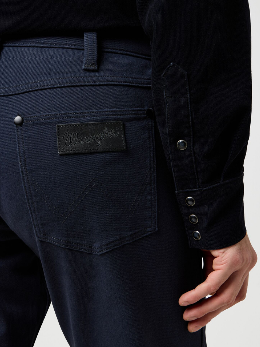 Wrangler Pantaloni Navy Regular Straight Barbati [4]