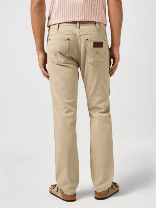 Wrangler Pantaloni Bej Regular Straight Barbati [2]