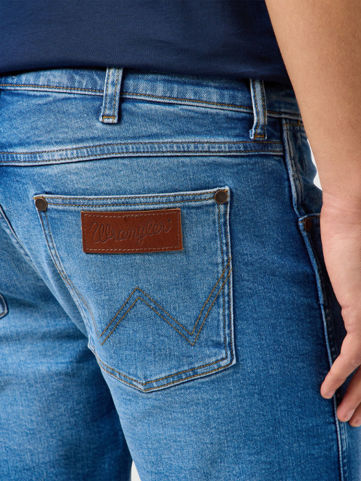 Wrangler Pantaloni Scurti Albastri Regular Barbati [4]