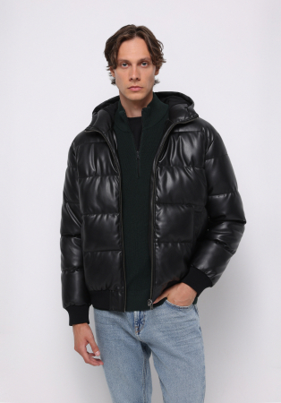 Geci si Jachete - COLIN'S Geaca Neagra Regular Barbati