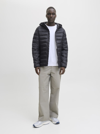 Geci si Jachete - Jack Jones Geaca Neagra  Barbati