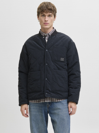 Geci si Jachete - Jack Jones Geaca Neagra  Barbati