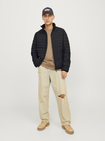 Geci si Jachete - Jack Jones Geaca Neagra  Barbati