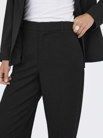 Only Pantaloni Negri Straight Tapered Femei [3]