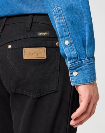 Wrangler Blugi Negri 13MWZ Original Regular Bootcut Barbati [4]