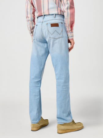 Wrangler Blugi Albastri Deschisi GREENSBORO Regular Straight Barbati [1]