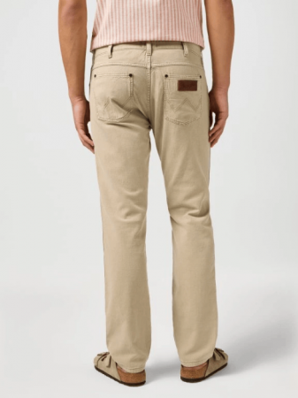Wrangler Pantaloni Bej Regular Straight Barbati [1]