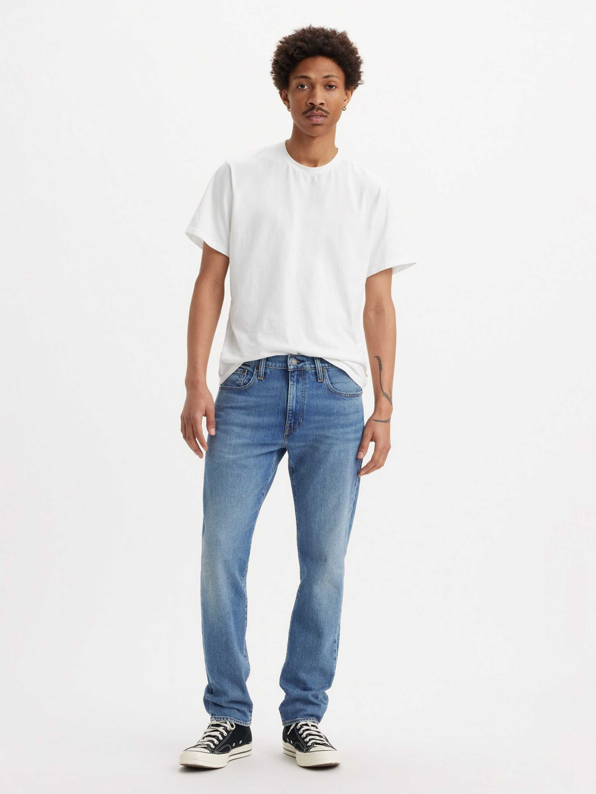 Levi s 502 Tapered