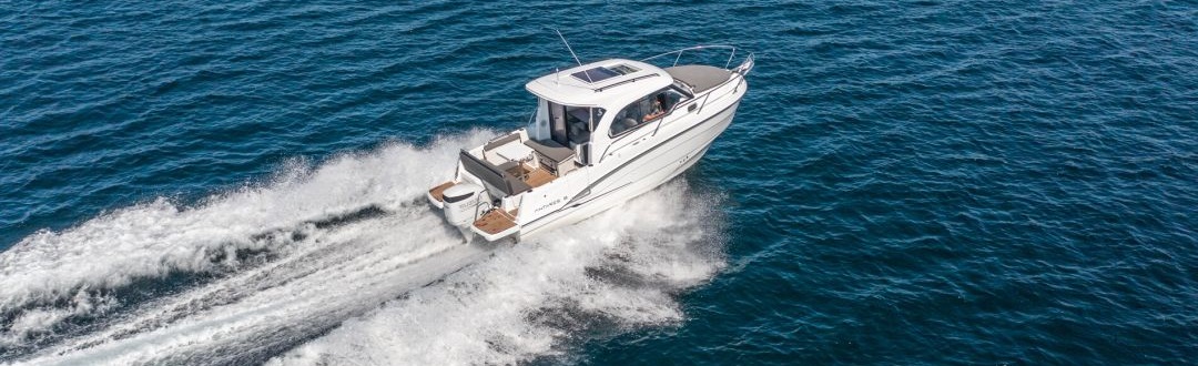 Beneteau Antares 8