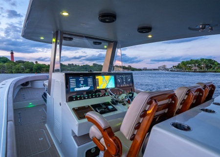 Raymarine AXIOM 2 XL [7]