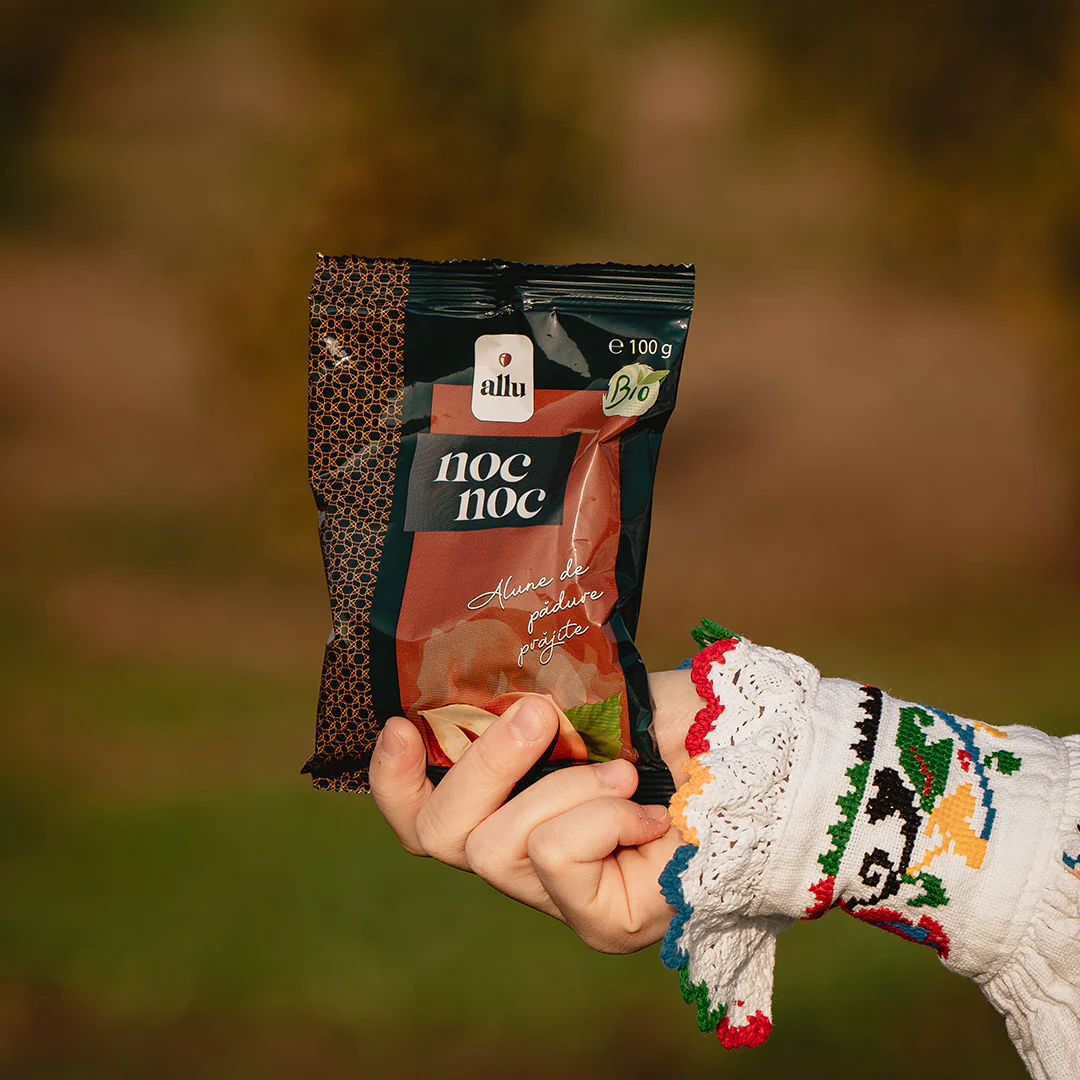 Noc Noc - Alune de pădure prăjite, 100g, ecologic [1]