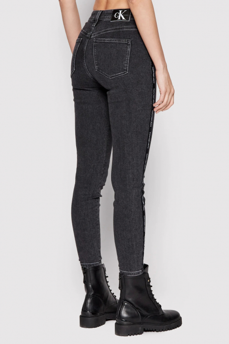 Blugi Calvin Klein Jeans J20J217874 Czarny Skinny Fit [10]