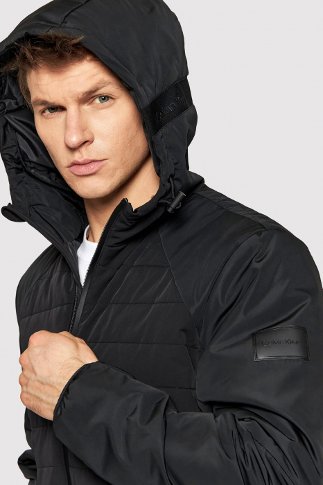 Geaca barbati Calvin Klein din puf K10K109420 [5]