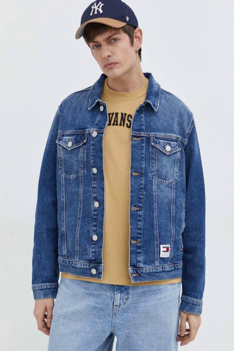 Tommy Jeans transitional denim jacket [1]