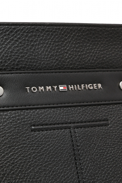 Geanta barbati Tommy Hilfiger Central Mini Crossover AM0AM10565 [8]