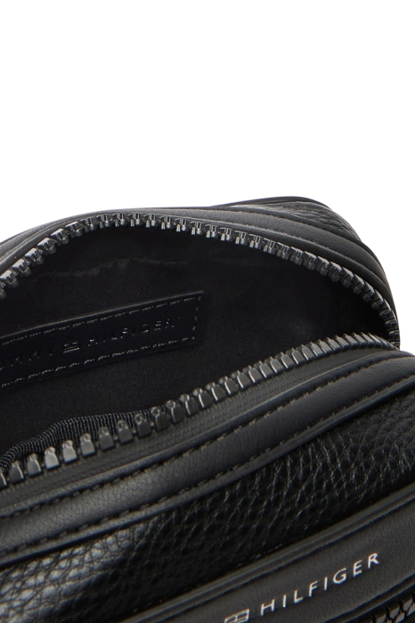 Tommy Hilfiger AM0AM13836 Crossbody Bag [5]