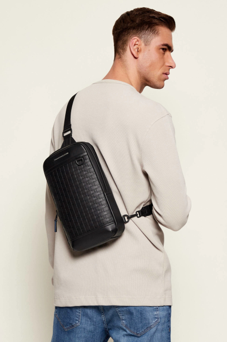 Tommy Hilfiger AM0AM14024 Crossbody Bag [5]