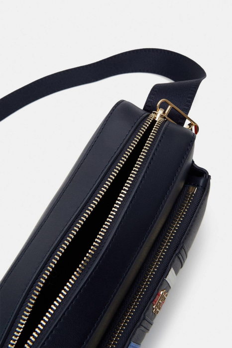 Geanta dama Tommy Hilfiger Camera Bag Corp AW0AW16106 [10]