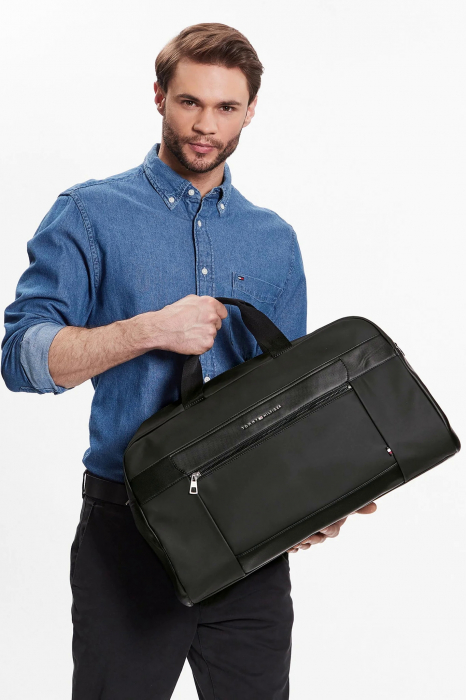 Geanta Tommy Hilfiger Th Casual Weekender AM0AM10784 [4]