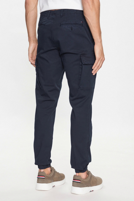 Pantaloni barbati Tommy Hilfiger Joggers Chelsea MW0MW31149 [2]