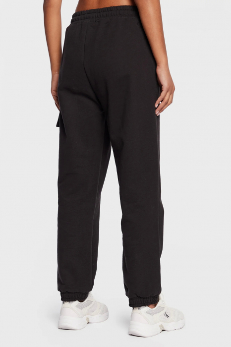 Pantaloni trening dama Calvin Klein Jeans  J20J220262 [2]