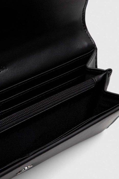 Large women's wallet Calvin Klein Mini Quilt Large Trifold K60K611895 [6]