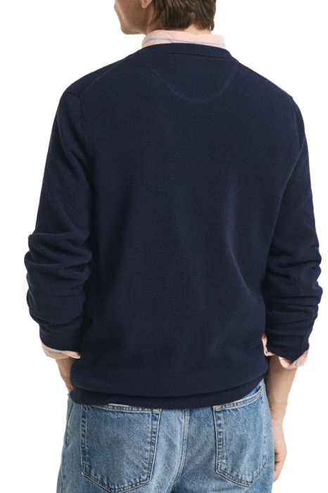 Pulover barbati din bumbac pique Gant 8040521 [2]