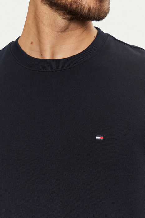 Pulover barbati Tommy Hilfiger negru cu logo brodat [3]