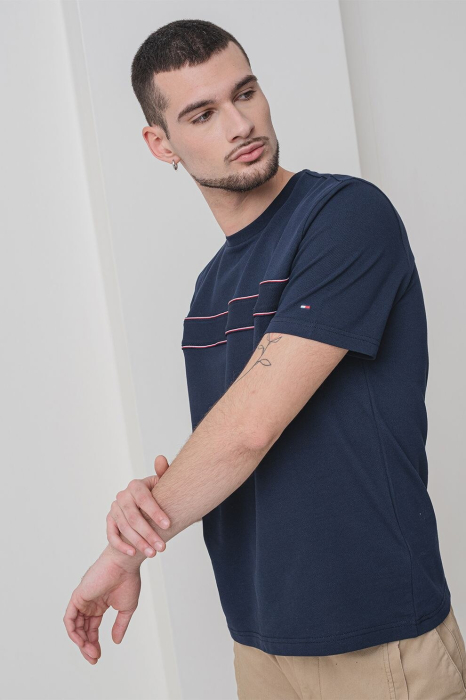 Tommy Hilfiger MW0MW38981 Men’s Regular Fit T-Shirt [4]