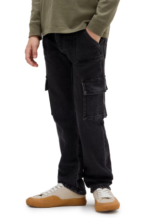 Toate Produsele - Blugi baieti Calvin Klein IB0IB02520T negri stil cargo cu buzunare