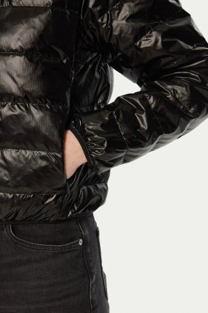 Geaca Dama Calvin Klein Jeans J20J224698 Puffer din Puf [4]