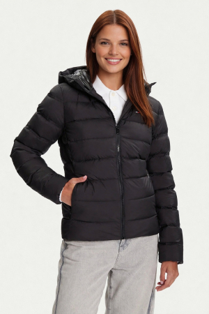 Geci si Veste dama - Women-Jacket-Tommy-Jeans-DW0DW21617-Down-Quilted-Front