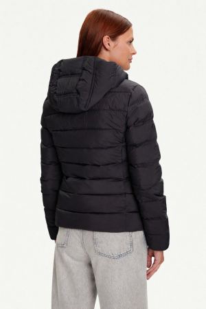 Women-Jacket-Tommy-Jeans-DW0DW21617-Down-Quilted-Front [1]