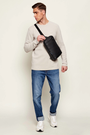 Tommy Hilfiger AM0AM14024 Crossbody Bag [3]