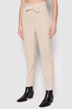 Pantaloni dama - Pantaloni Guess cu o curea in talie W2RB08