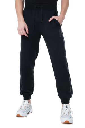 NOUTATI - Pantaloni barbati Guess Z5RB06