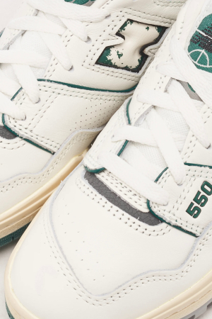 New Balance 550 BB550VTUPELLEG Leather Sneakers [5]