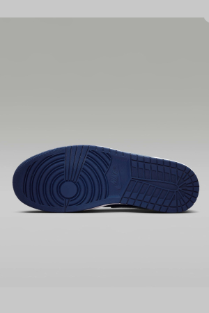 Pantofi Sport Nike Air Jordan 1 Mid DQ8426 Sneakers Jordan [3]