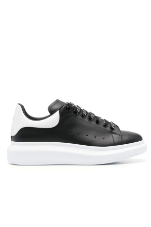 NOUTATI - Alexander McQueen Oversized Black White Shoes