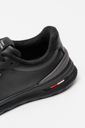 Pantofi sport Tommy Hilfiger Retro Runner FM0FM05721 negri din piele cu talpa chunky [5]