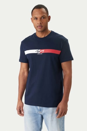 NOUTATI - Tricou barbati Tommy Jeans DM0DM22539