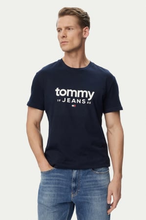 NOUTATI - Tricou barbati Tommy Jeans DM0DM23376